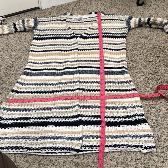 Francesca’s Collection Alya Duster Cardigan Sweater Size Medium White Tan Blue - Picture 9 of 10